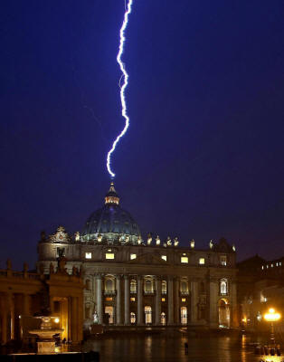 Um raio sobre o Vaticano