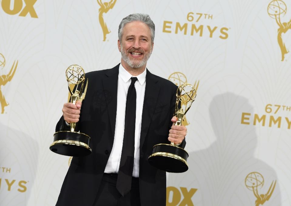 Jon Stewart se despede da comédia e vai abrir um santuário para ajudar os animais. (AFP Photo/Valiere Macon)