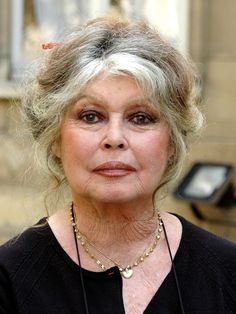 © Christophe Morin / IP3. ARCHIVES Paris, le 11 mai 2005. Brigitte Bardot a sa sortie d'un entretient au ministere de l'agriculture 2010/05/11. Brigitte Bardot is a French animal rights activist and a former actress, fashion model, and singer. (Newscom TagID: maxphotos280906)     [Photo via Newscom]