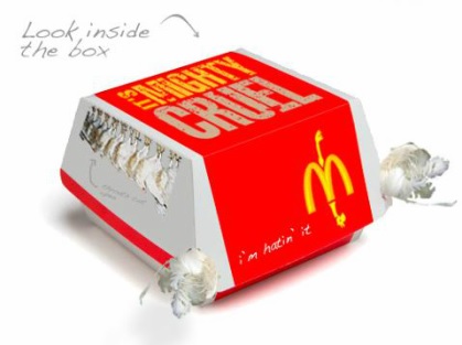 Na foto, imagem de campanha de uma ONG internacional denunciando as crueldades ocultas no cardápio do Mc Donald's (Foto: Reprodução/PETA)