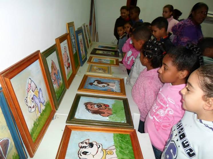 Exposição de desenhos (Foto: Divulgação)