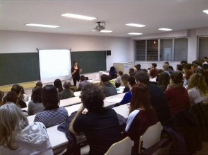 Projeto Aula Animal educando universitários na Universidade de Zaragoza na Espanha - Foto: Foto Animal