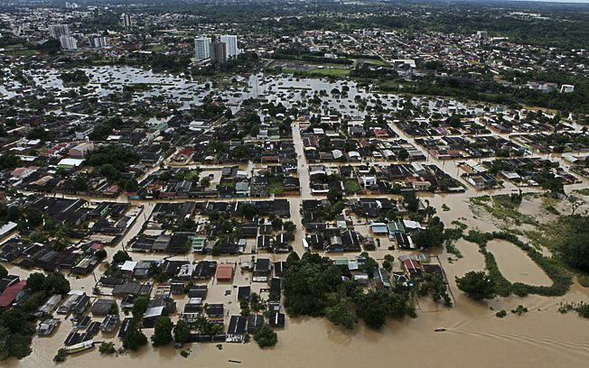 Enchente em Manaus, 16/05/2012